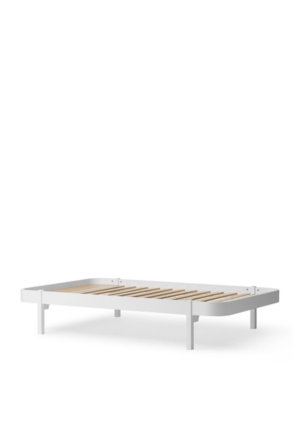 Oliver Furniture Wood Lounger Bett 120x200, weiß