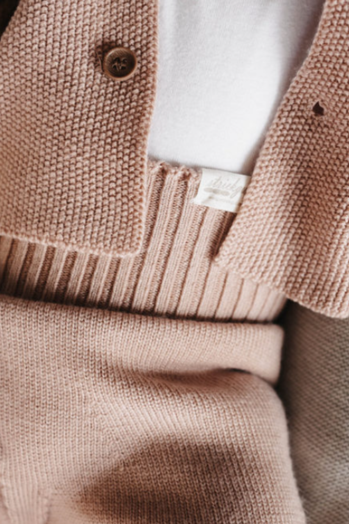 Babystrickjacke "Reiskorn" aus Merinowolle | verschiedene Farben