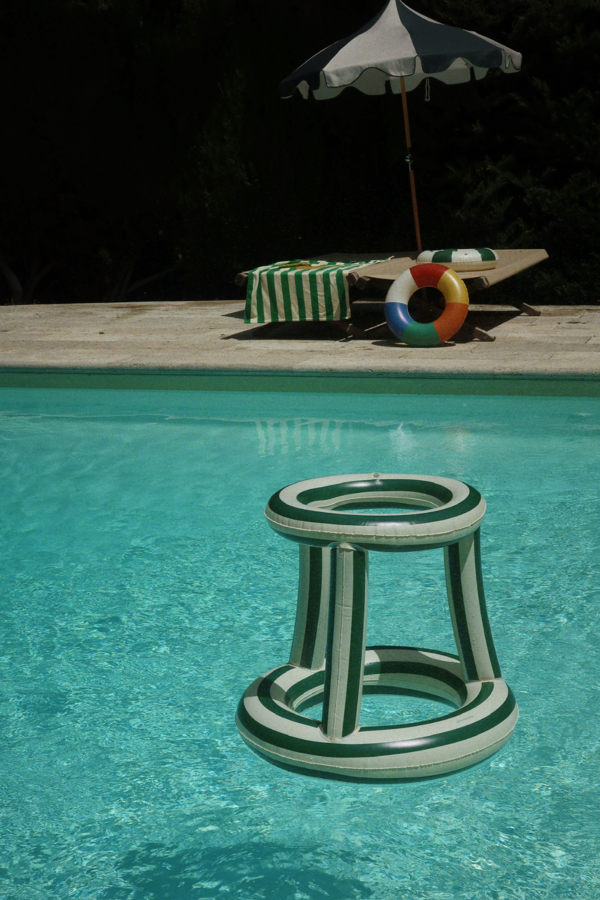 Aufblasbarer Basketballkorb