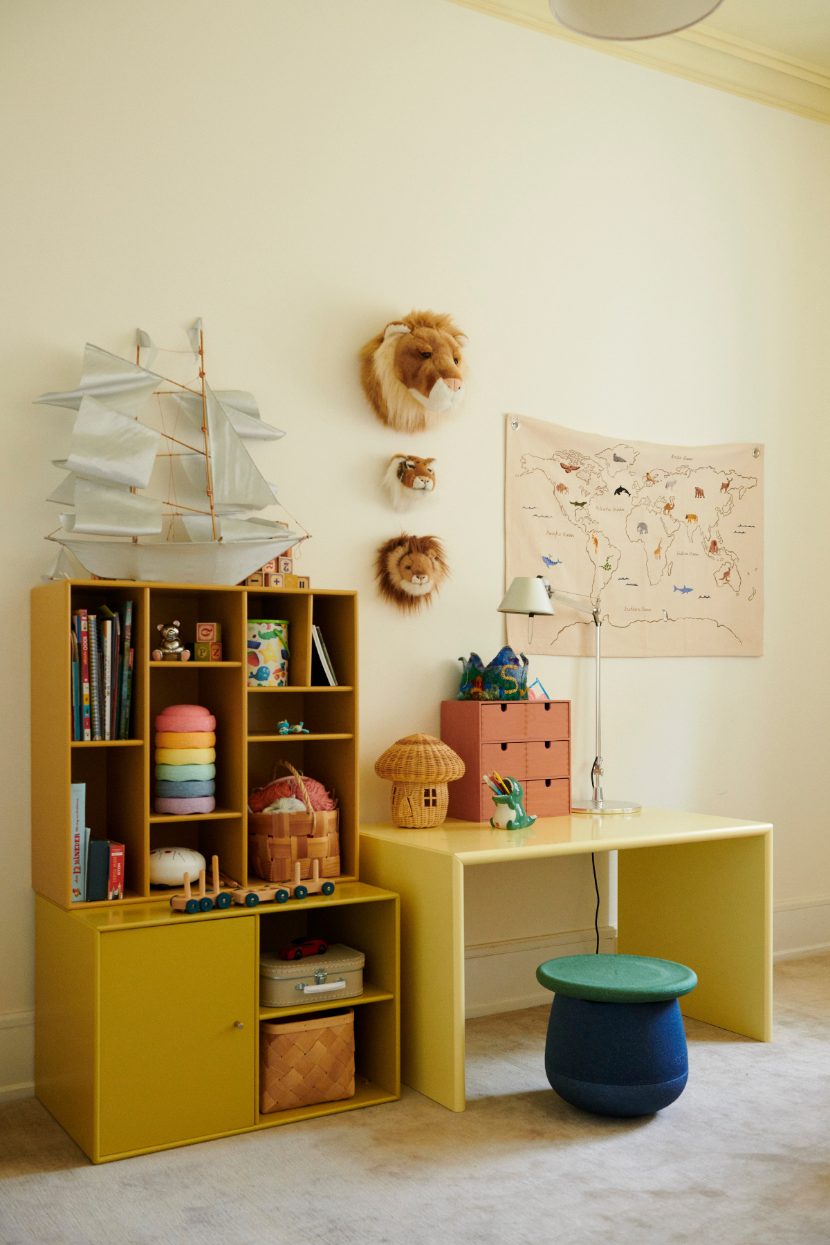 Stapelstein Hocker "Dynamic Small" | verschiedene Farben