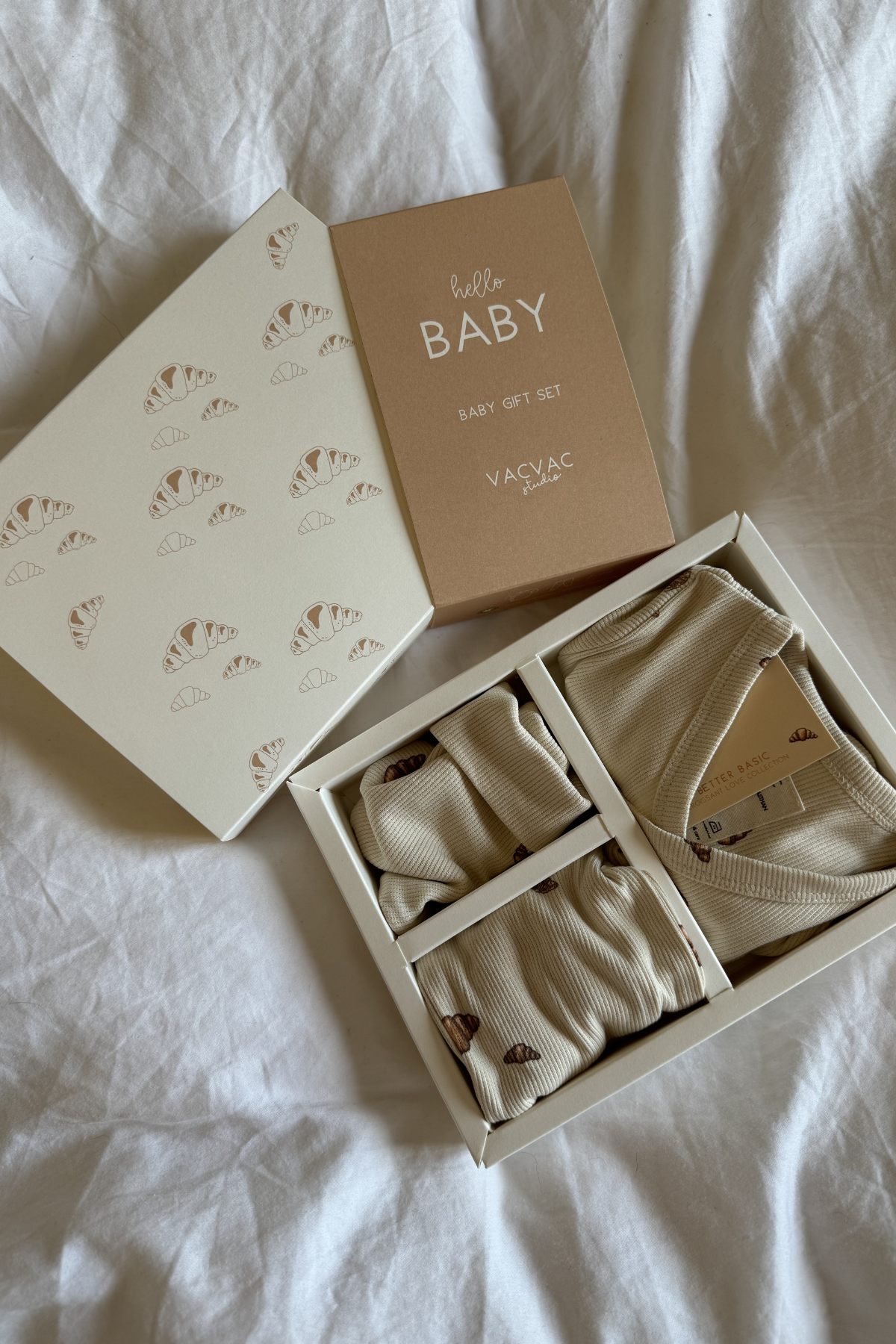 3in1: Geschenkebox zur Geburt "Little Croissants"