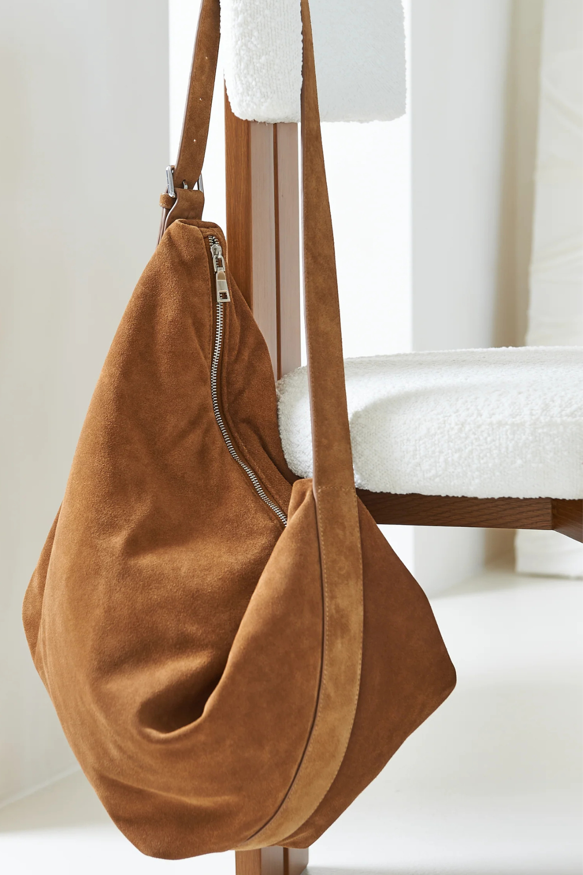 Mom Bag aus Wildleder | Lukkily Bag #4 | Cognac