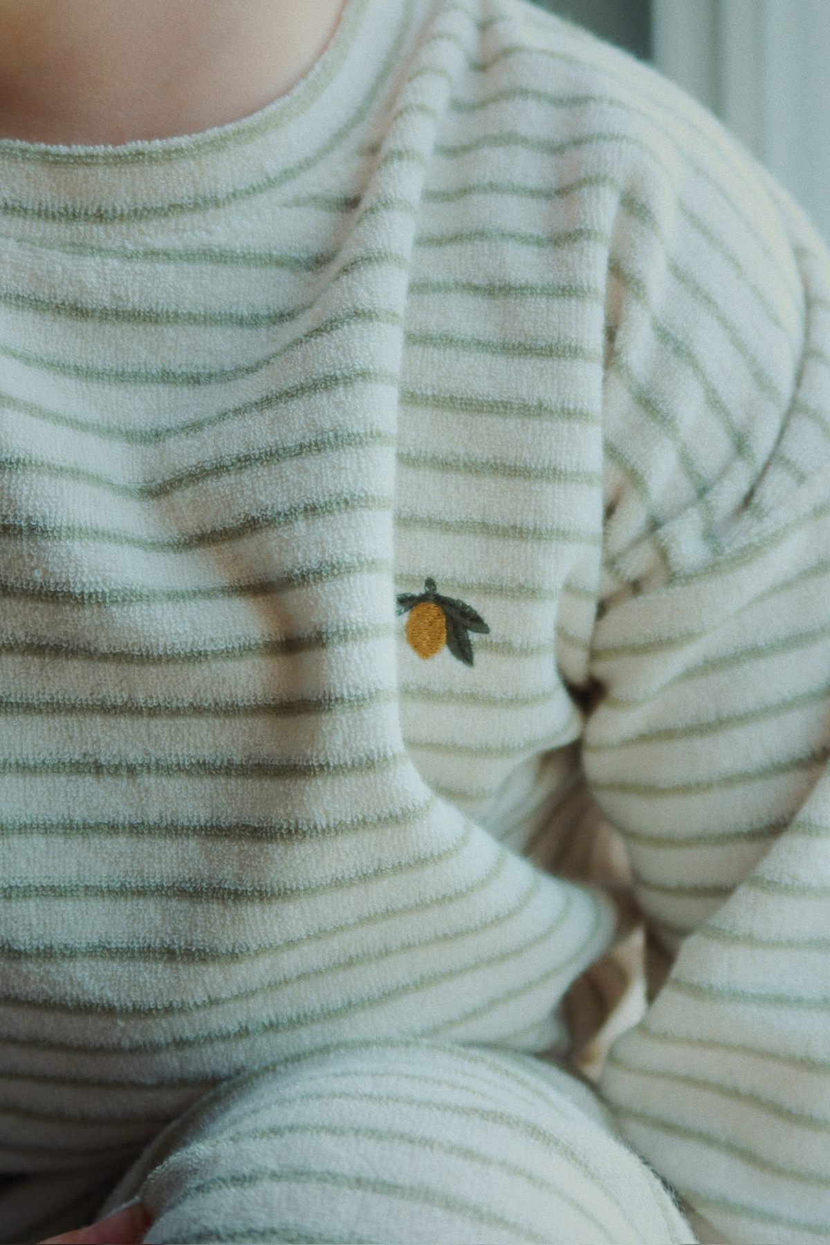 Sweatshirt "Itty" - Tea Stripe