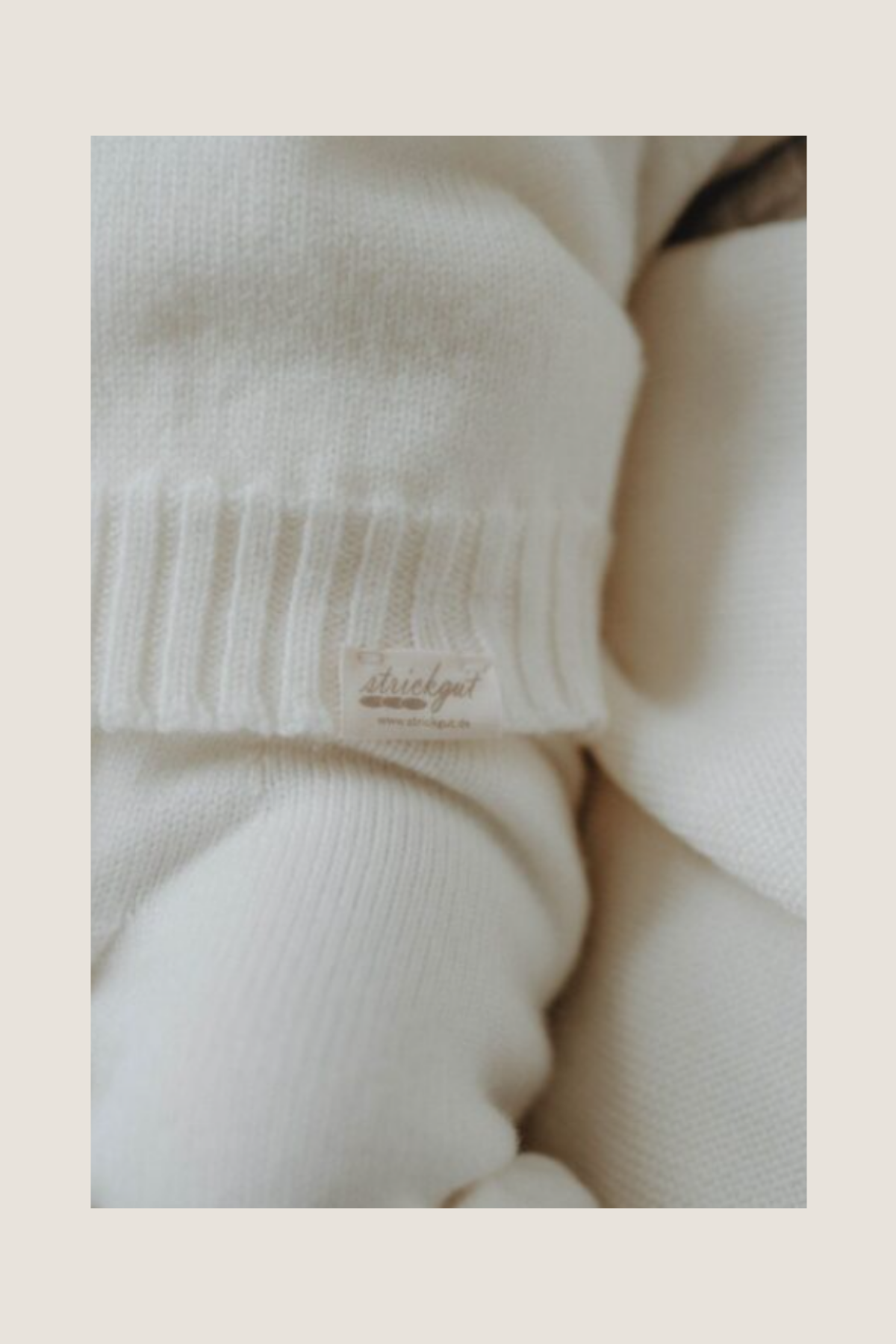 Baby Homecoming Outfit aus 100% Merinowolle in Creme