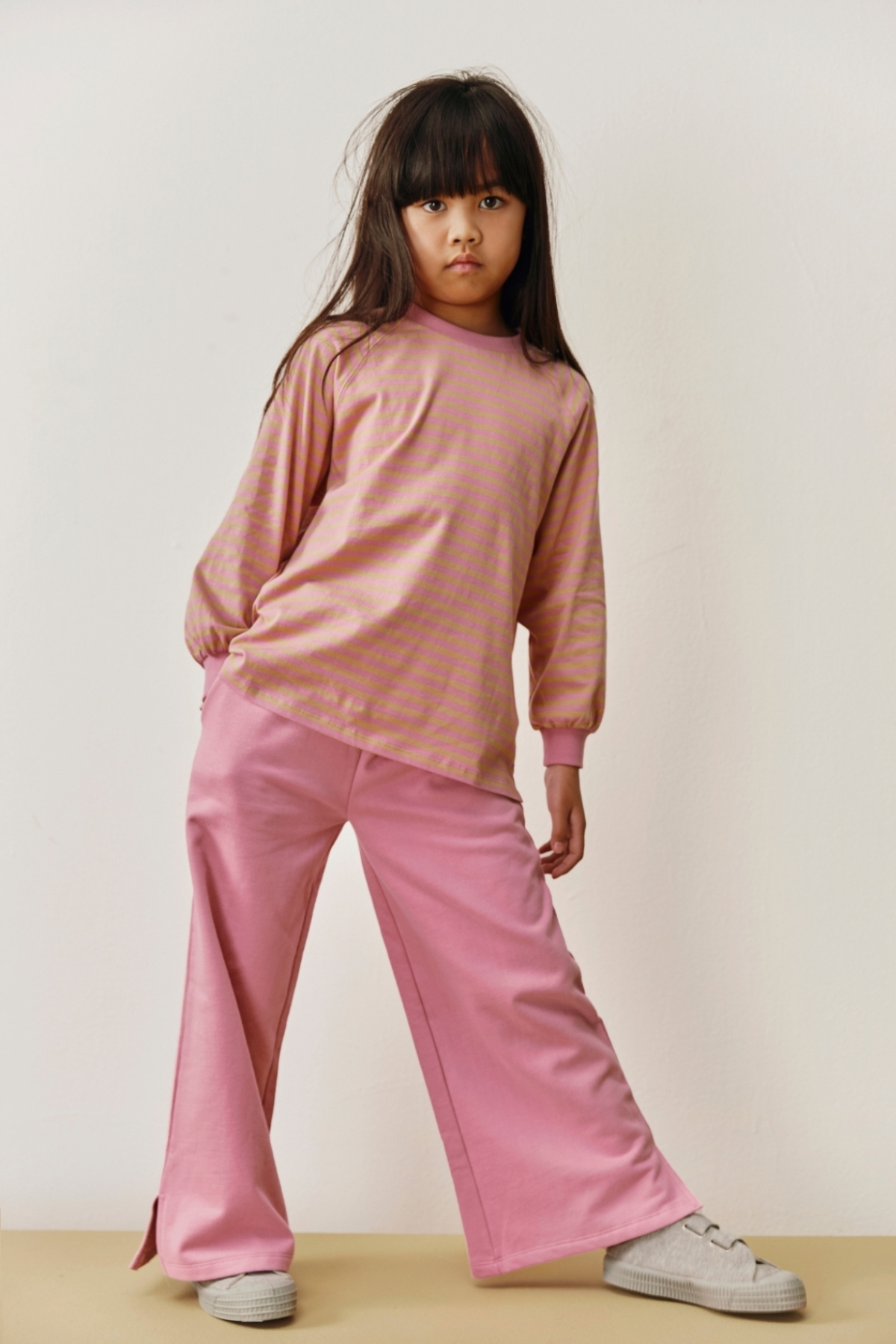 Hose mit seitlichem Schlitz | Bubblegum
