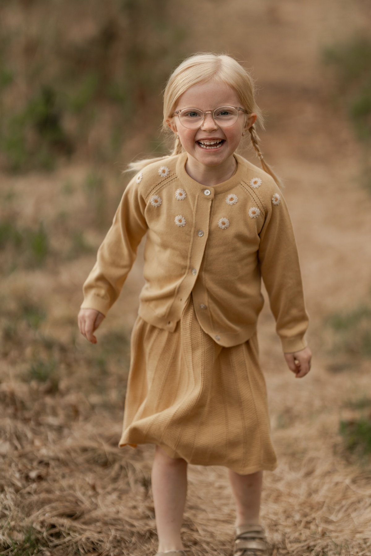 Cardigan "Daisy" mit Stickerei