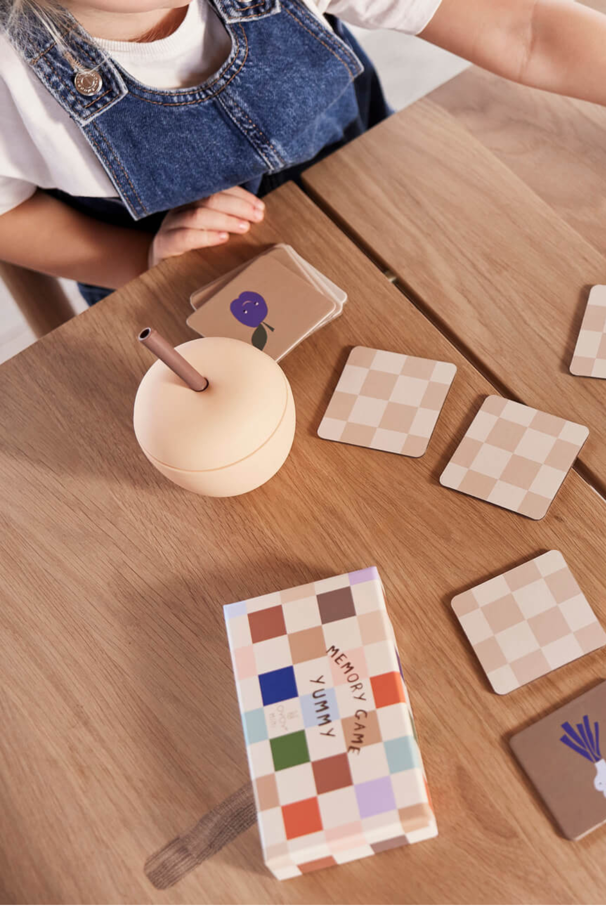 Apfel-Trinkbecher mit Strohhalm | verschiedene Farben