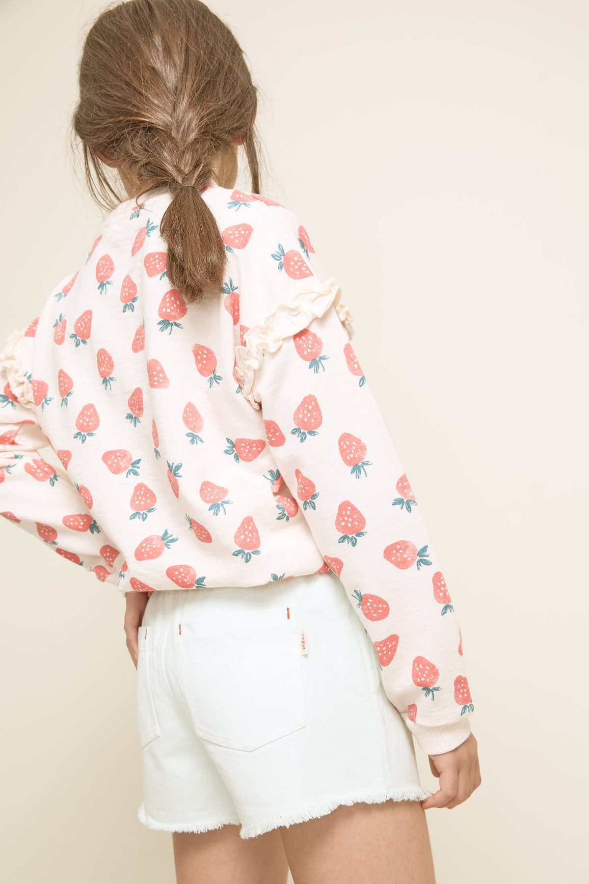 Sweatshirt aus Bio-Baumwolle mit Erdbeer-Print | Cream Pink