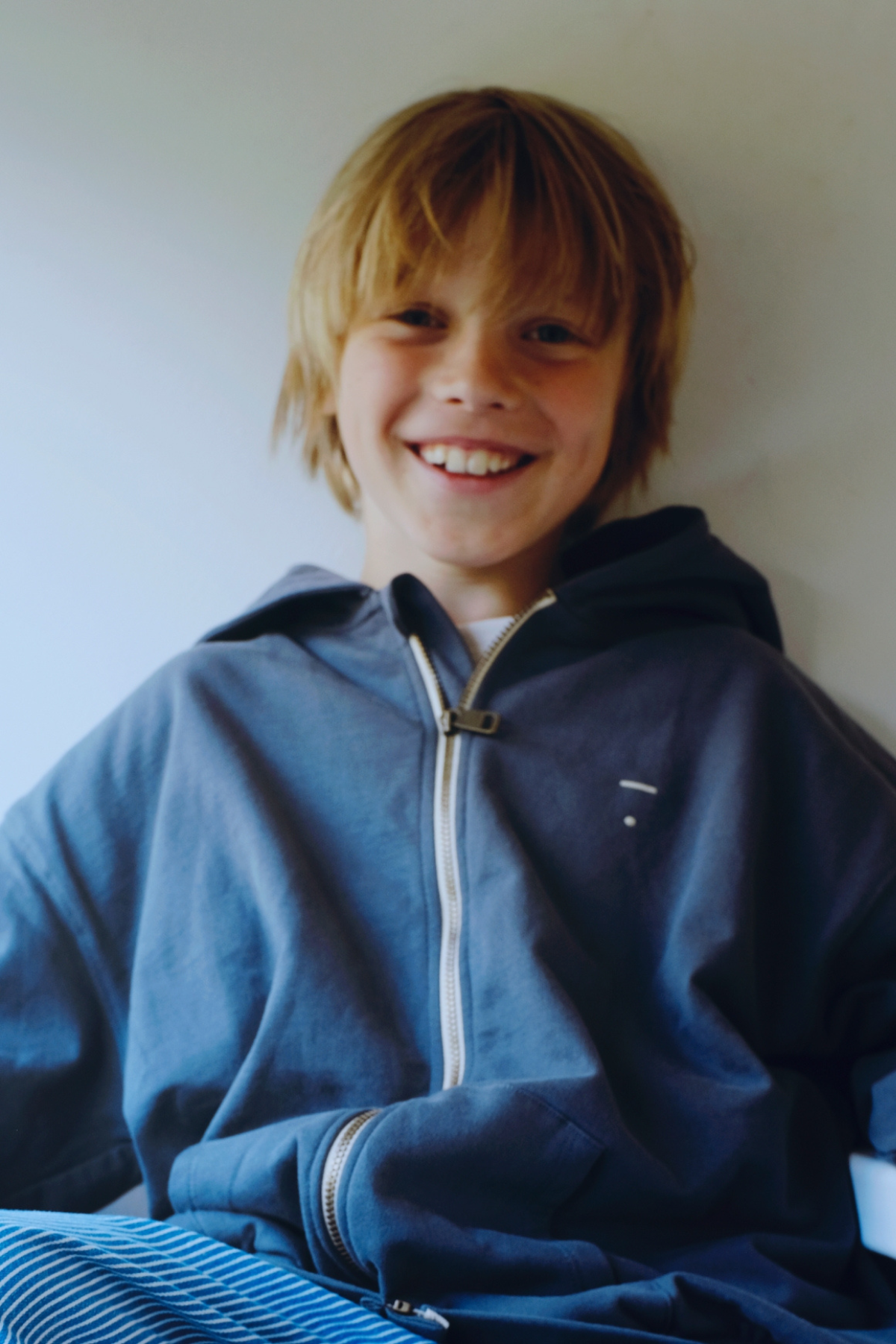 Kapuzen-Sweater mit Reißverschluss | verschiedene Farben