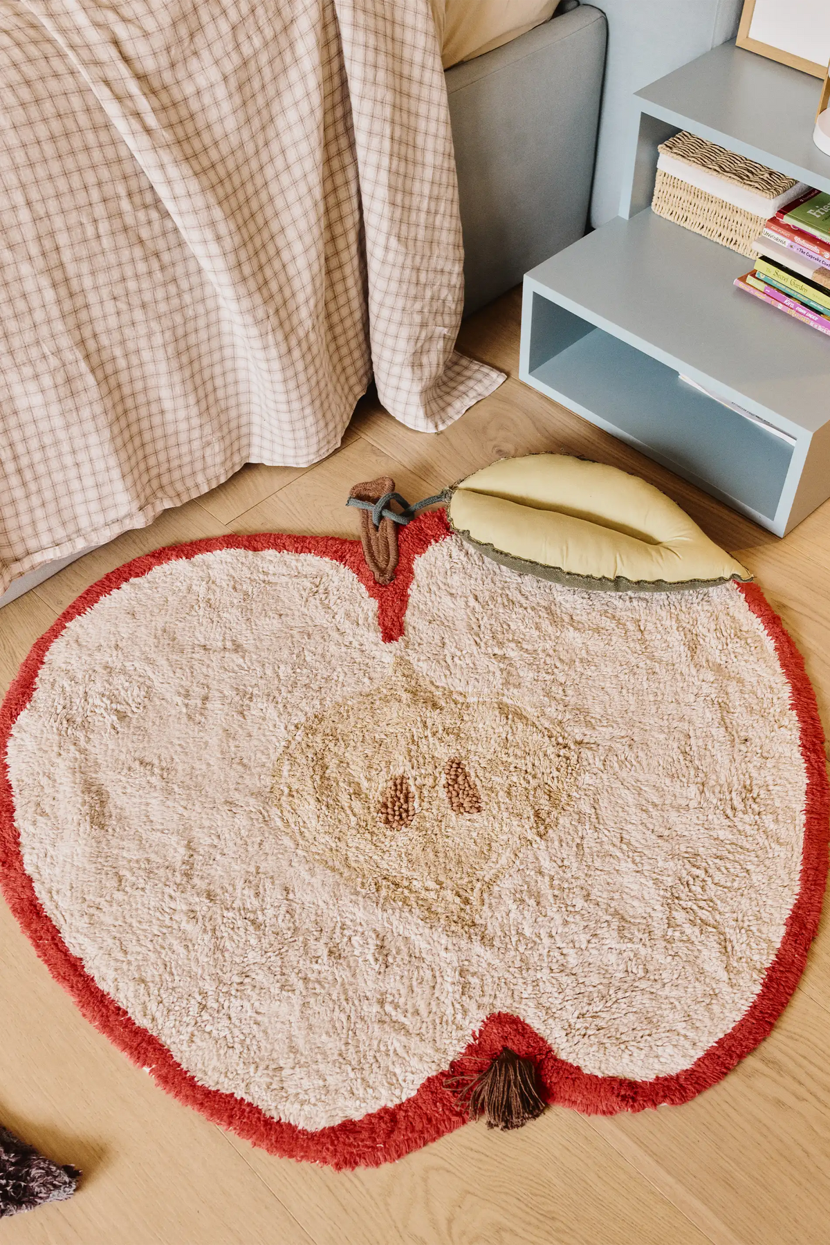 Waschbarer Teppich Apple im Kinderzimmer