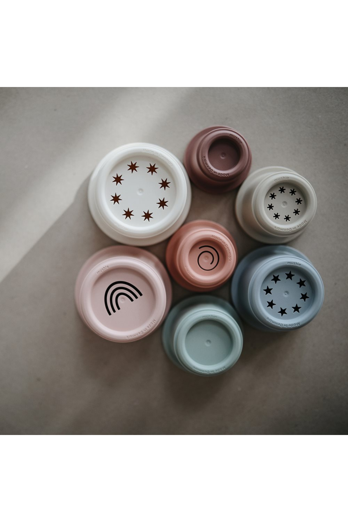 Set auf Stapelbechern - SYNCSON