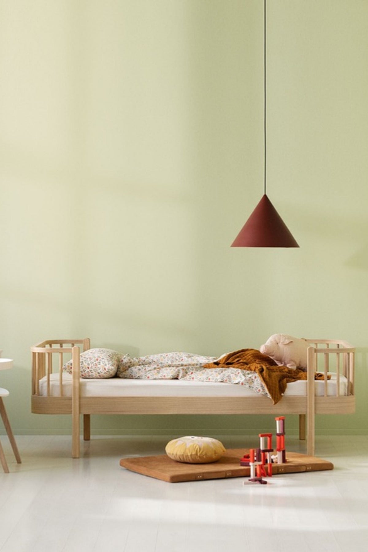 Oliver Furniture Wood Original Einzelbett, Eiche – im Kinderzimmer