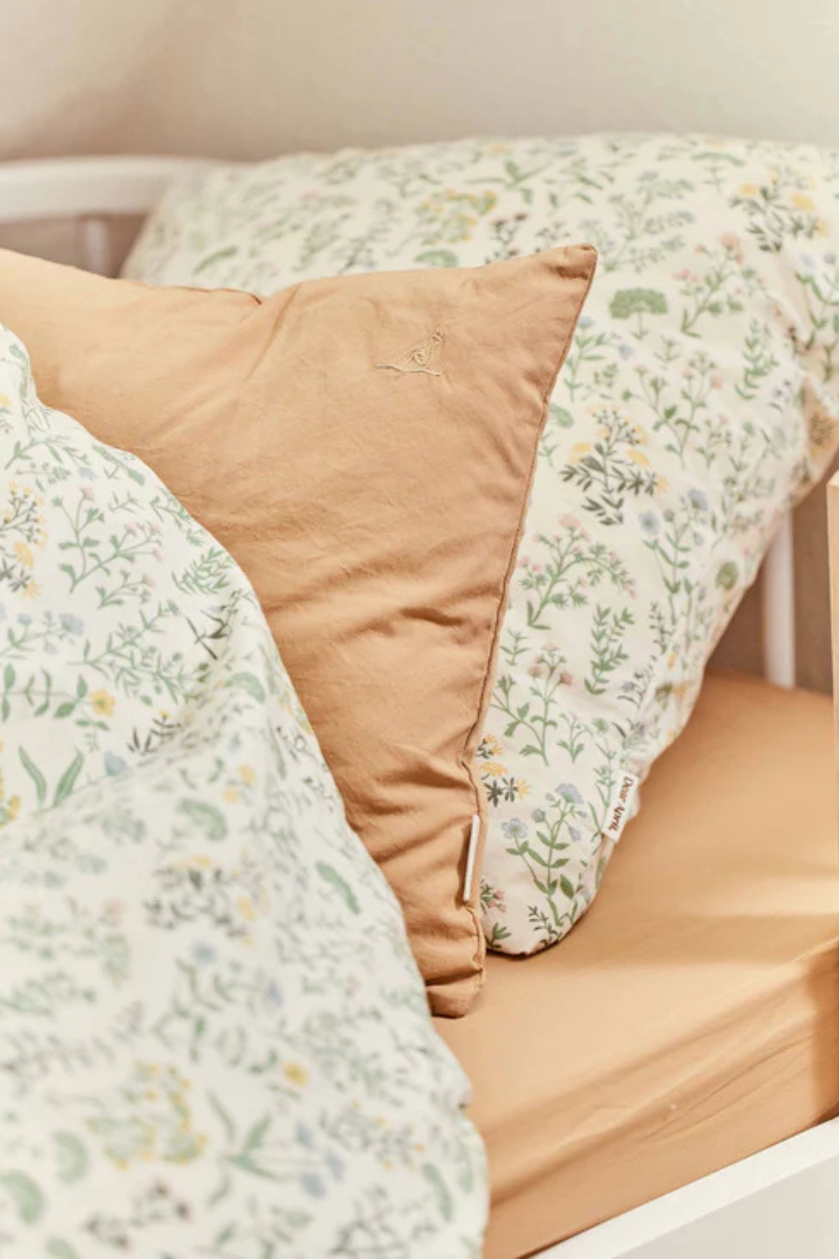 Bettaken "Grow" - 90x200 | Sandy Feet