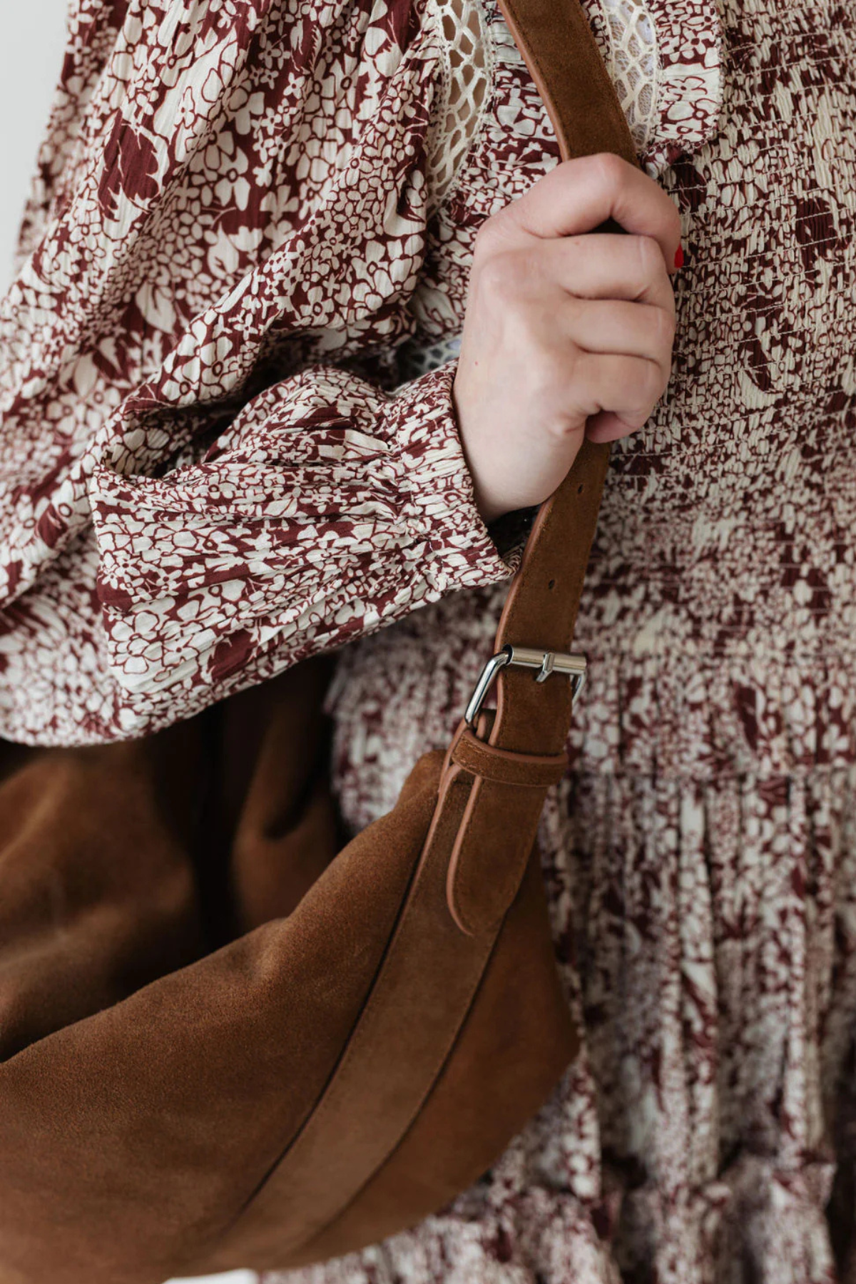 Mom Bag aus Wildleder | Lukkily Bag #4 | Cognac