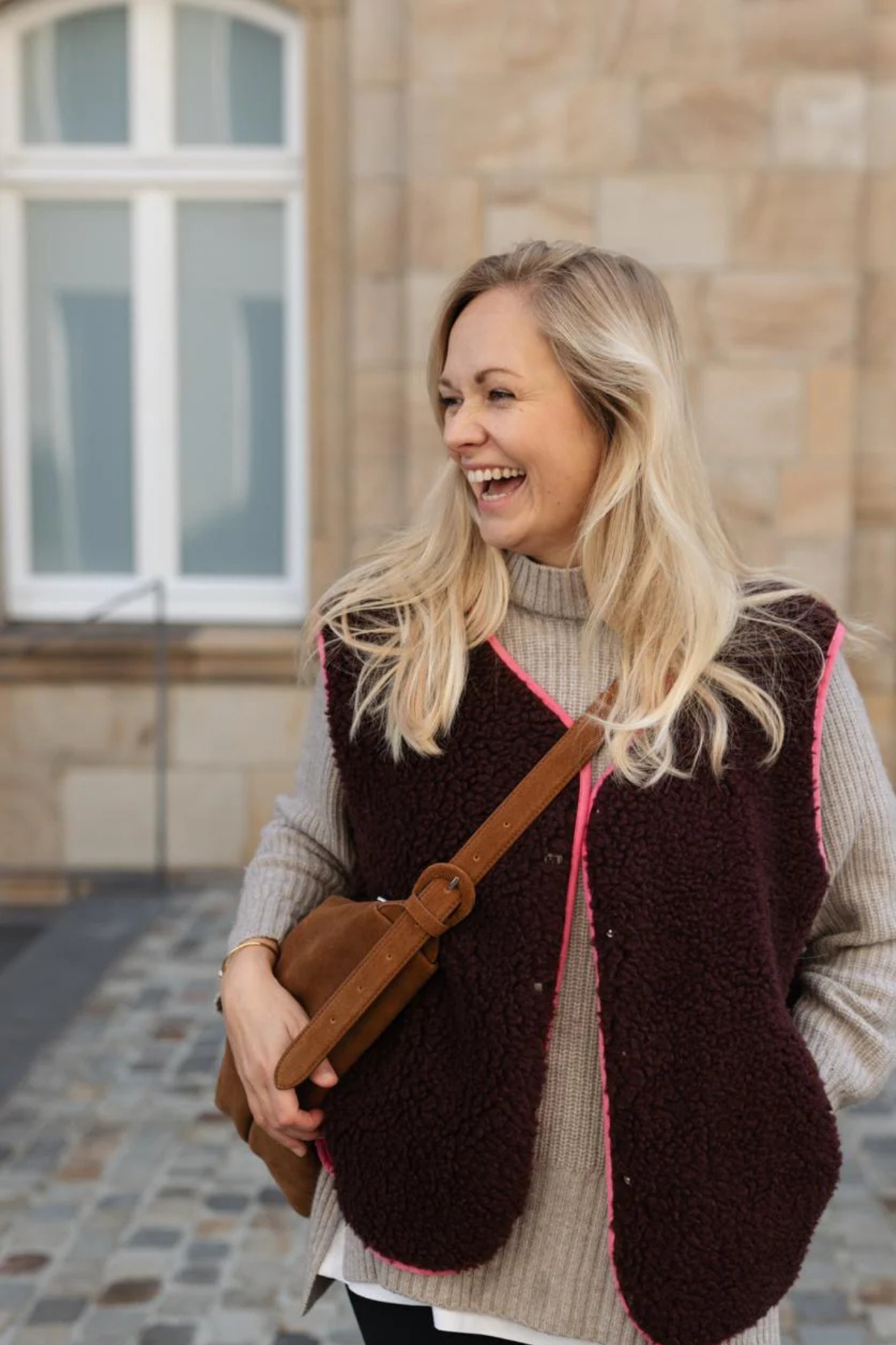 Mom Bag aus Wildleder | Lukkily Bag #5 | Cognac