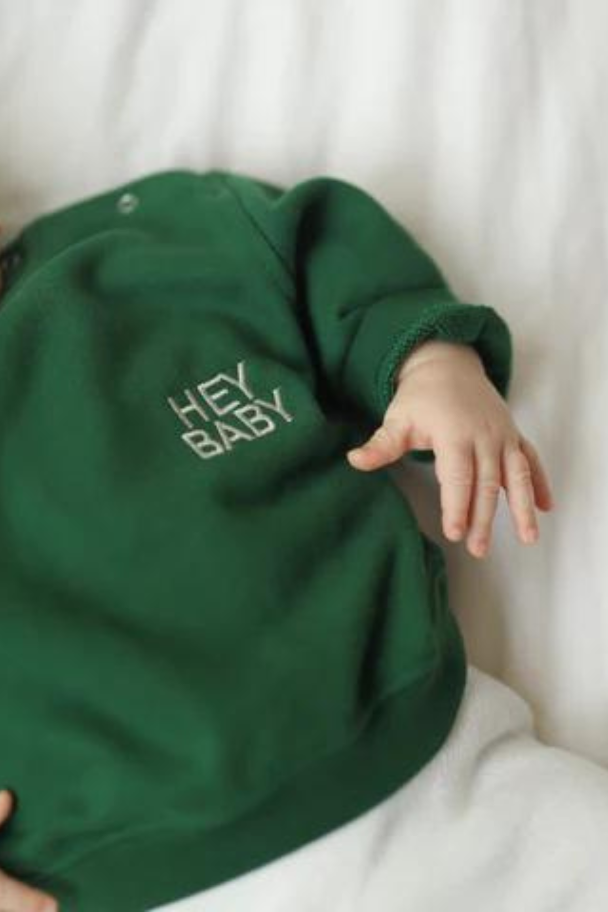 Mini-Sweatshirt "HEY BABY" | verschiedene Farben
