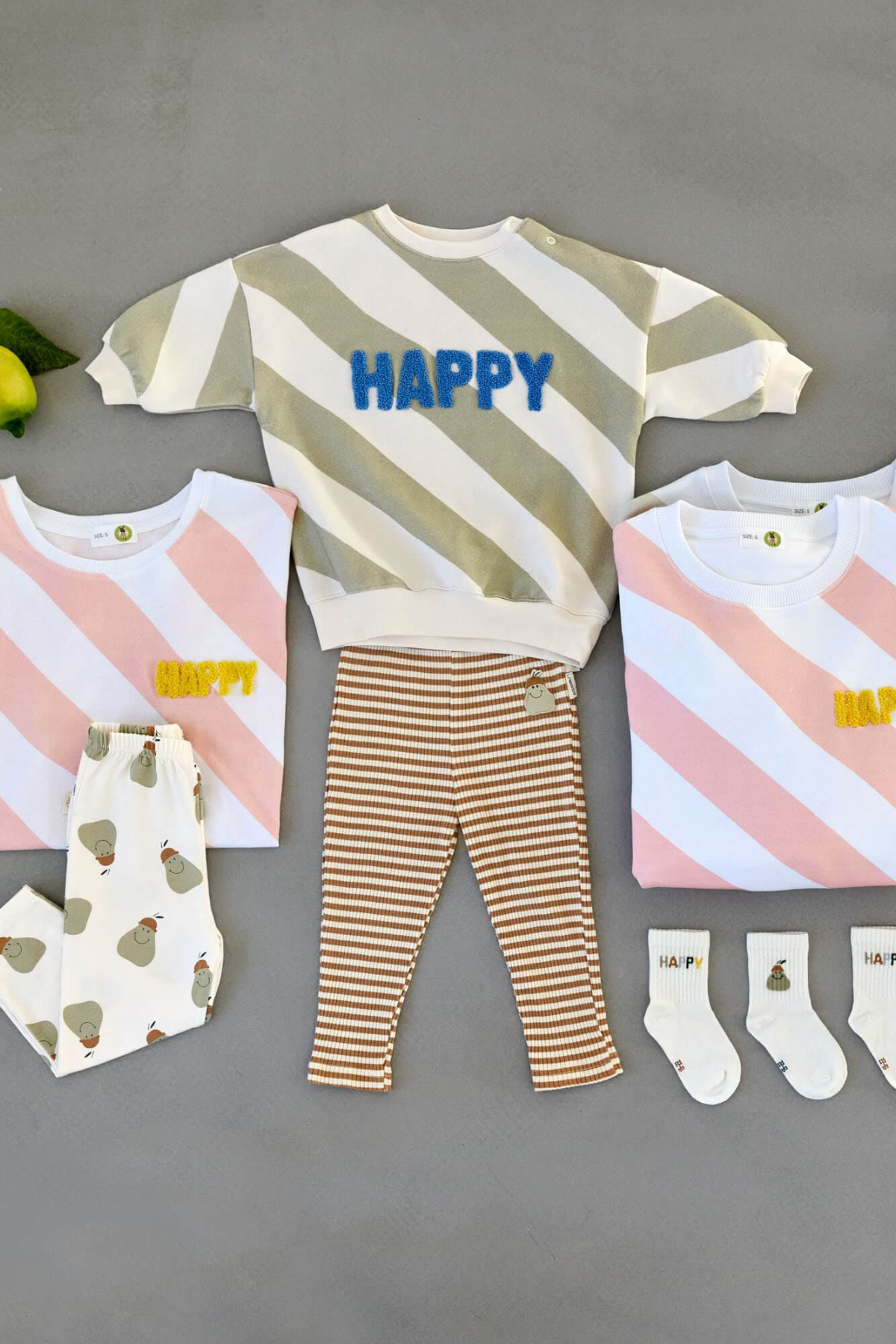 Sweater "Little Gang" | Happy | verschiedene Farben