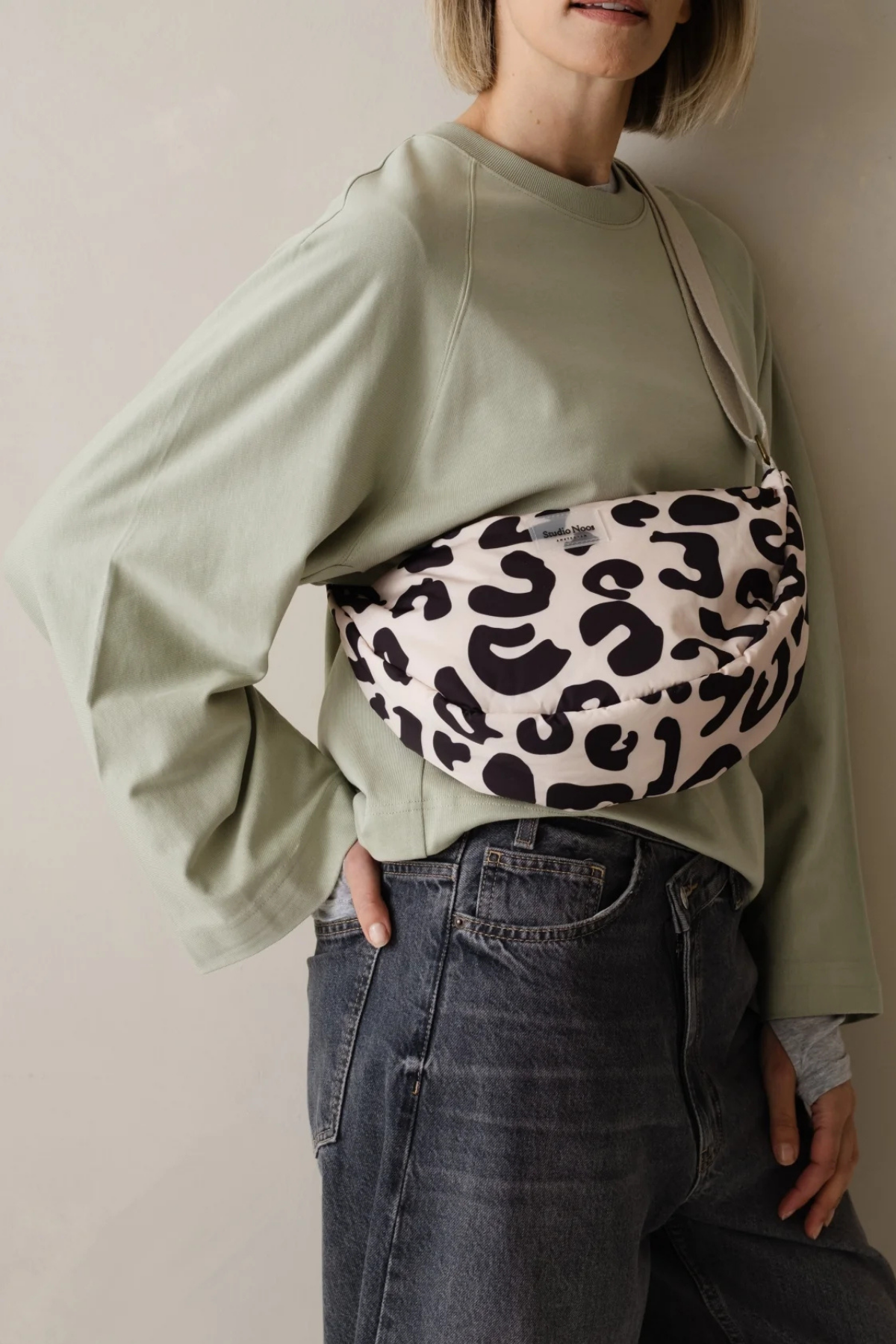 Mom Umhängetasche "Fanny" | Holy Cow Black