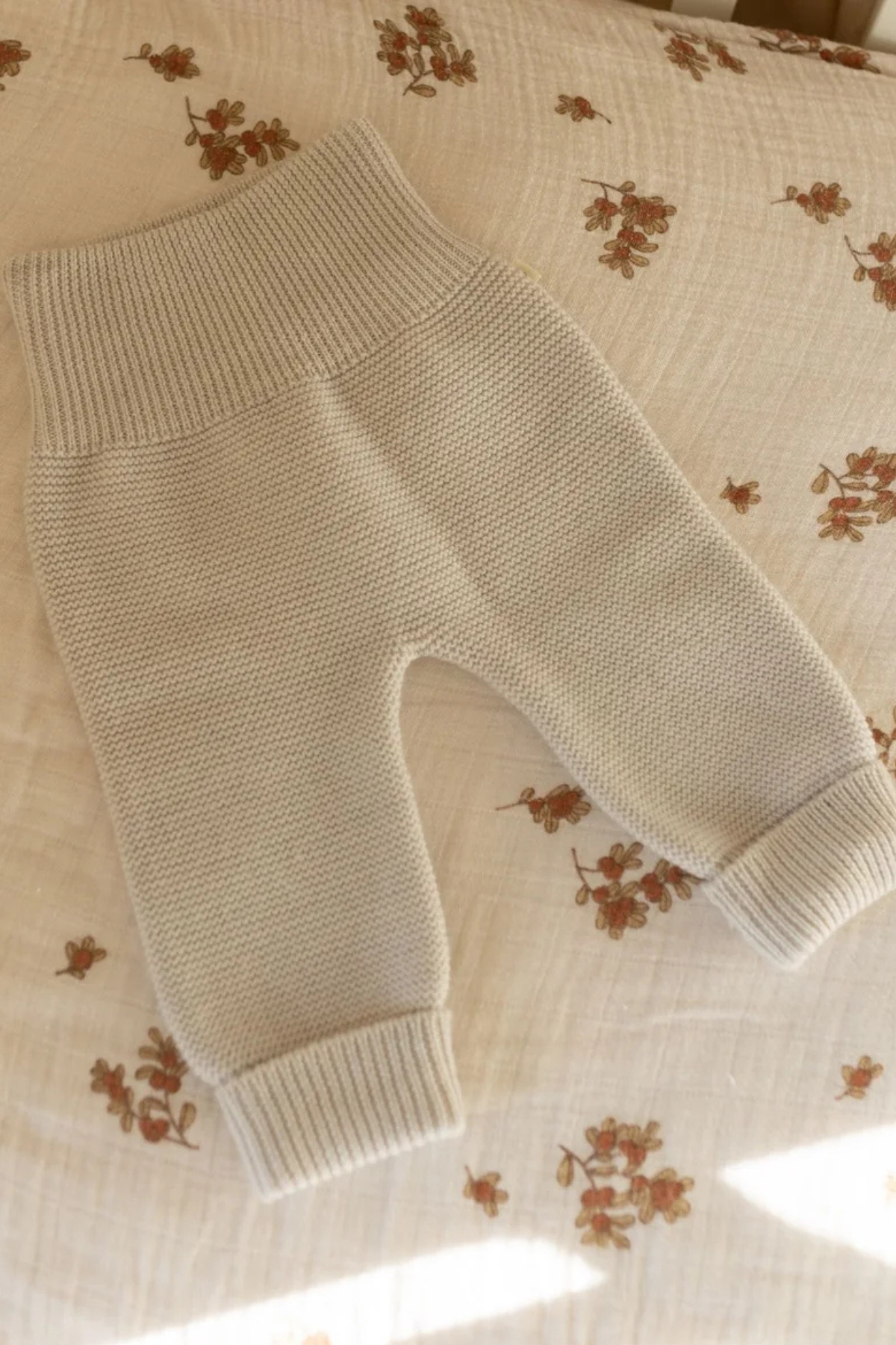 Babyhose aus 100% Merinowolle "Frido" | verschiedene Farben
