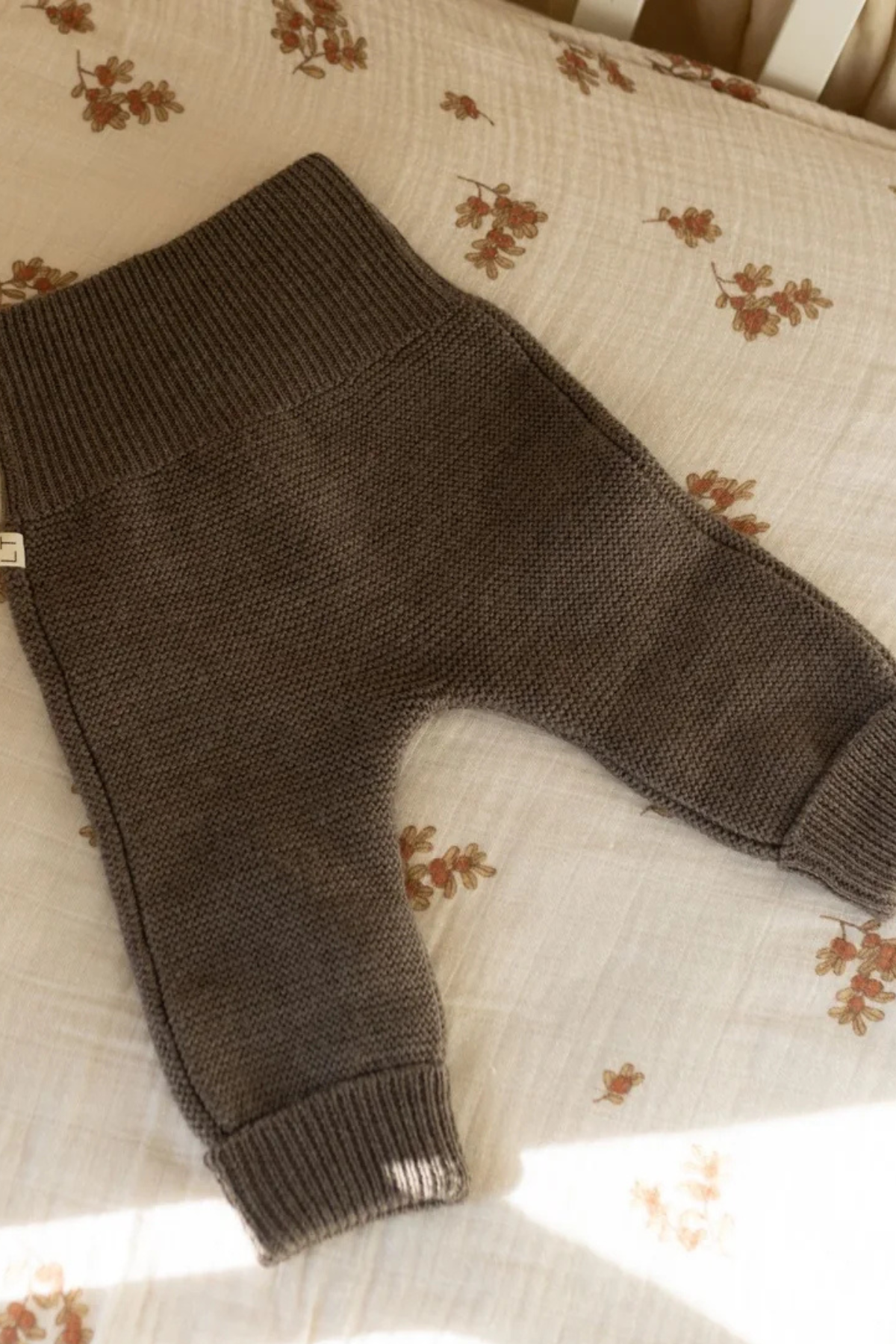 Babyhose aus 100% Merinowolle "Frido" | verschiedene Farben