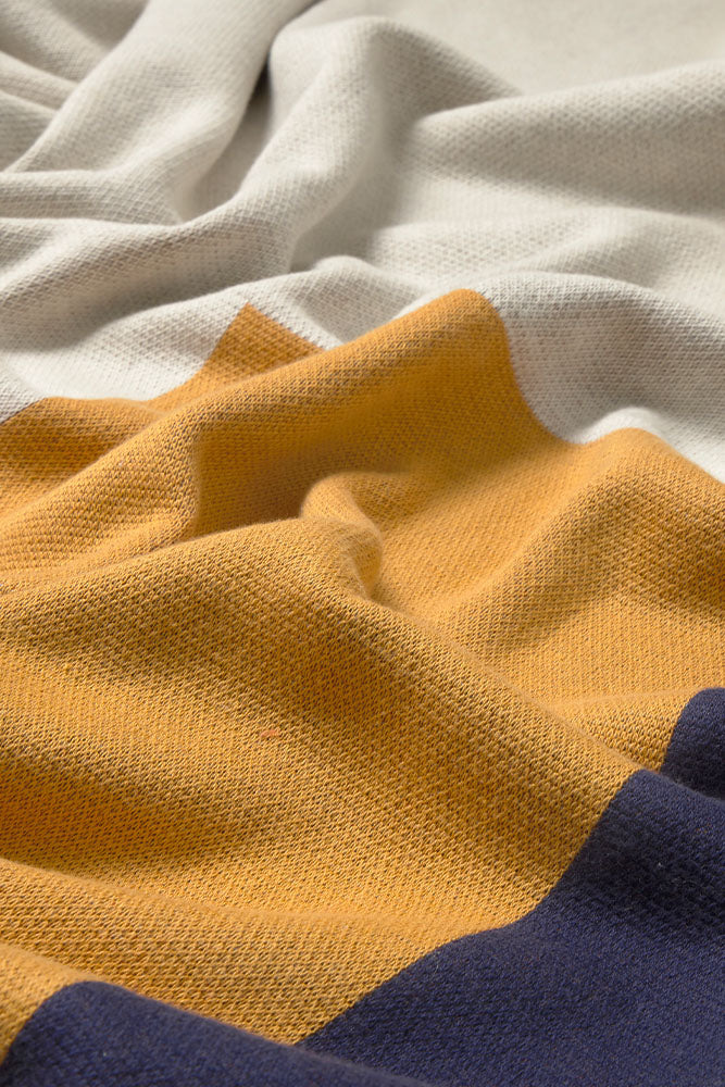 Strickdecke "COLOR COMPOSITION"
