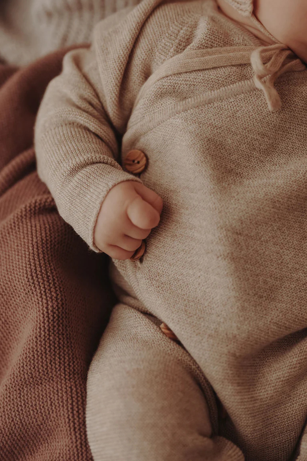 Feinstrick Overall mit Olivenholzknöpfen | Verschiedene Farben