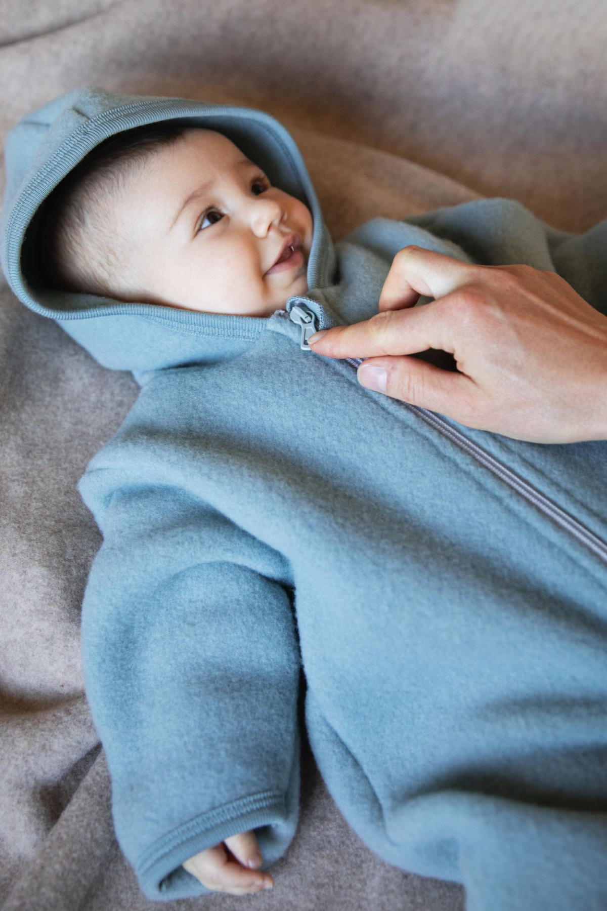 Wollfleece Kapuzenoverall mit Reißverschluss | verschiedene Farben