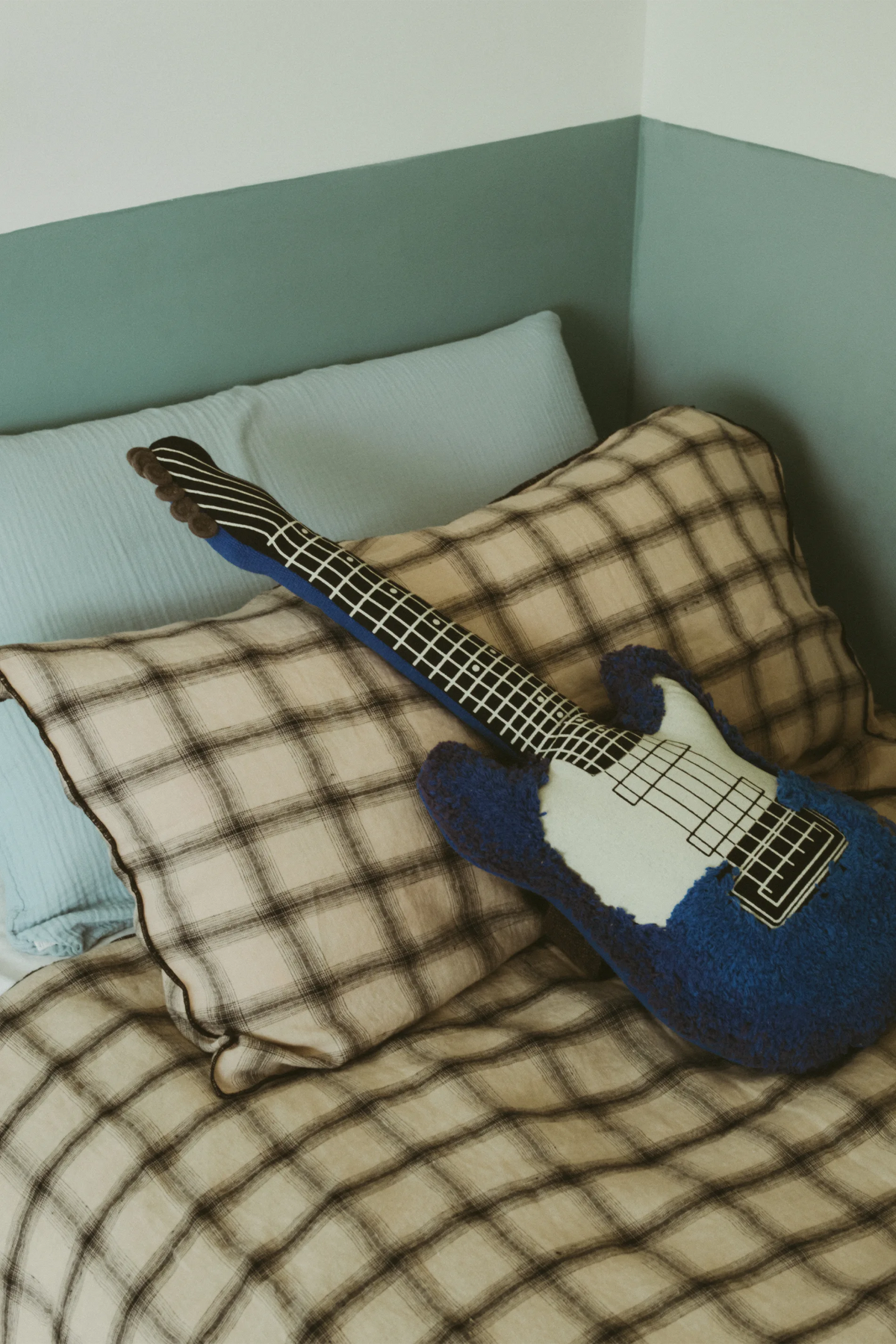 Kissen Electric Guitar im Kinderzimmer