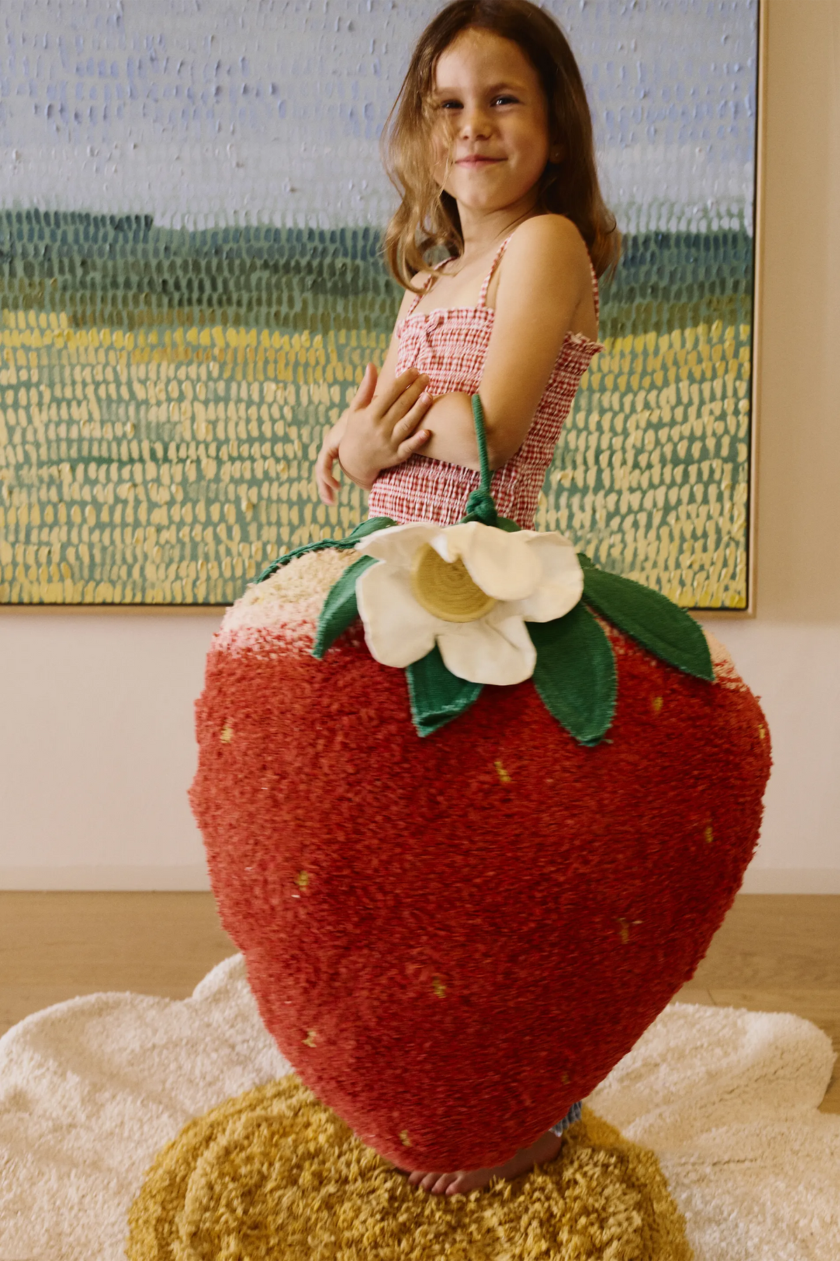 Bodenkissen Strawberry im Kinderzimmer