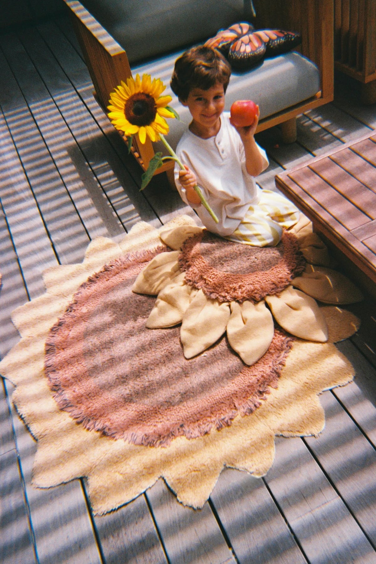 Waschbarer Teppich Sunflower im Kinderzimmer